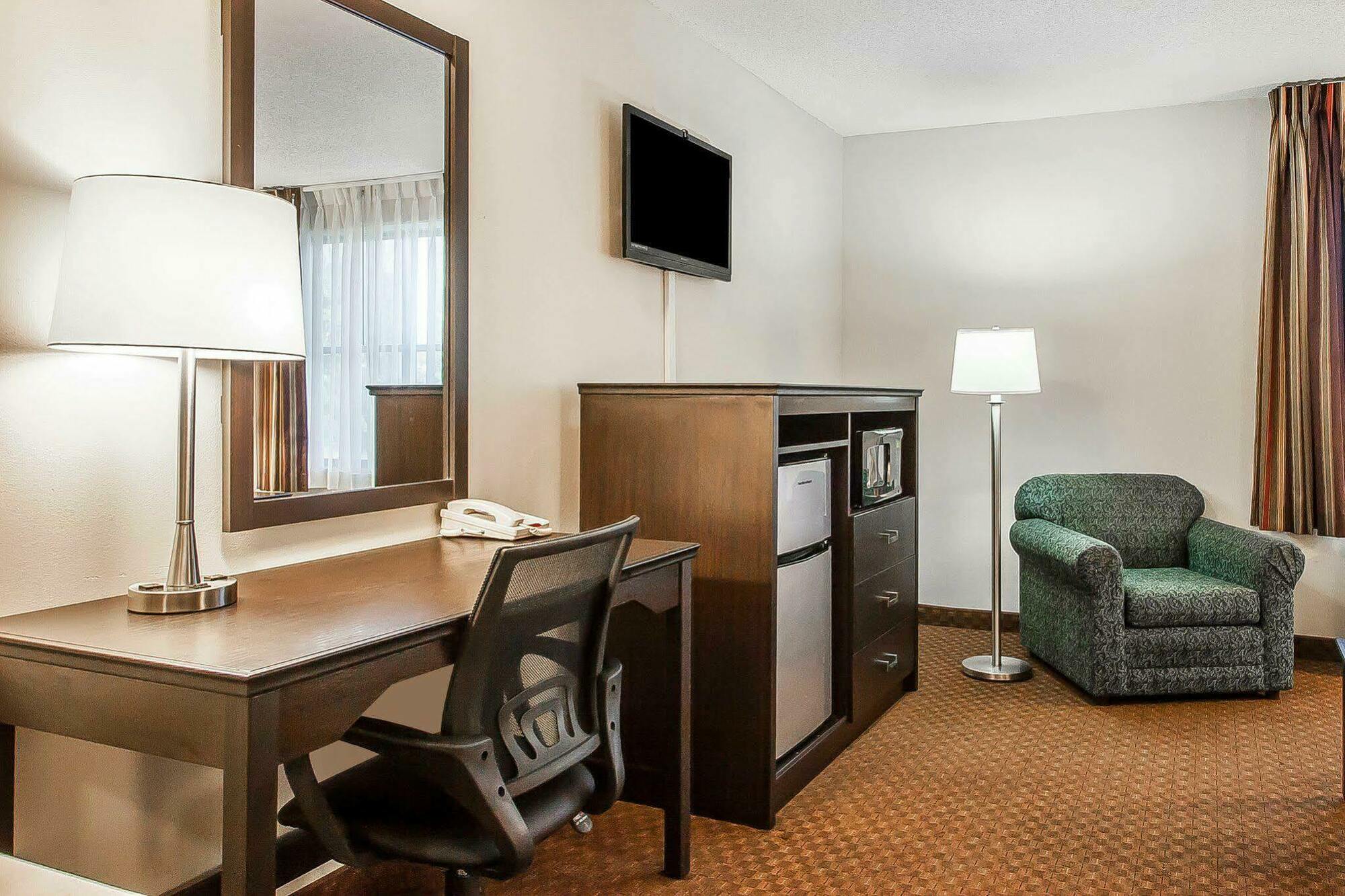 Quality Inn Murfreesboro-University Area Dış mekan fotoğraf